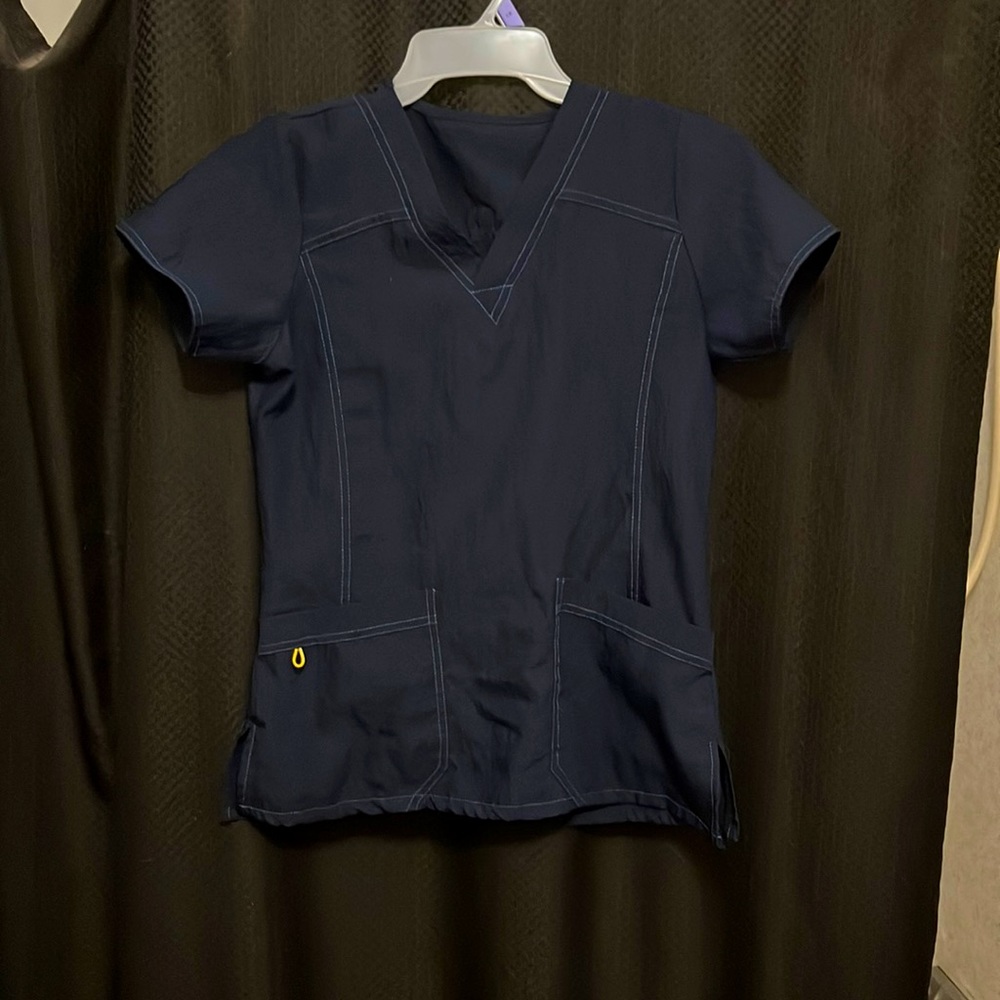 Navy Blue Wonder Wink scrub top
